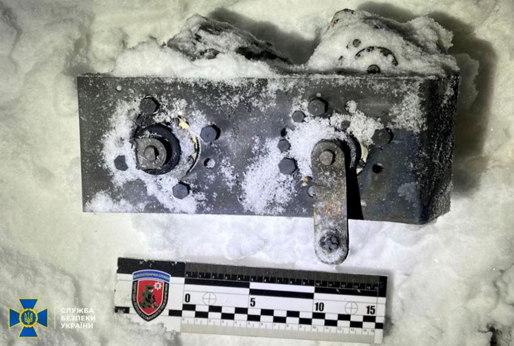 Hypersonic missile hits Ukraine